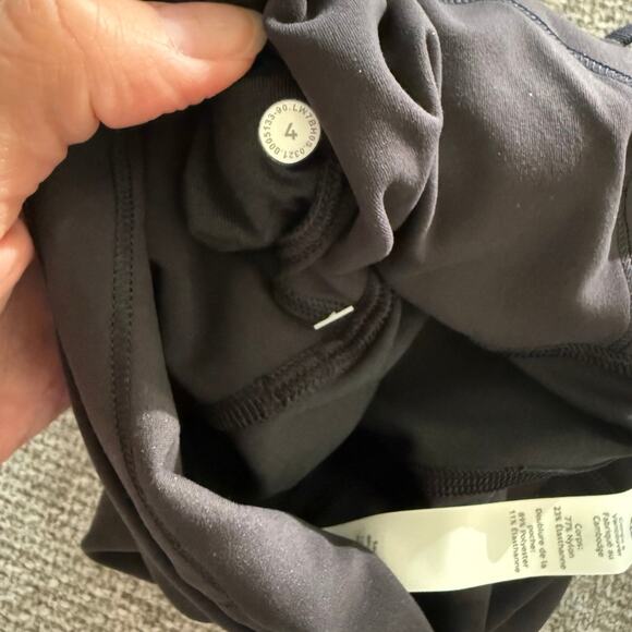 Lululemon Wunder Train Align 8” Inch Short-Black 4 - Picture 7 of 7